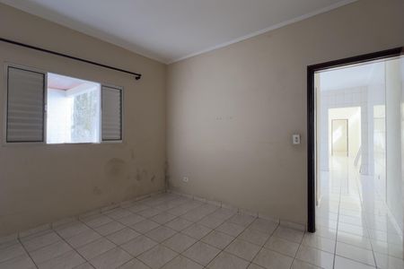 Casa para alugar com 300m², 2 quartos e 4 vagas Casa para alugar com 300m², 2 quartos e 4 vagasQuarto 2