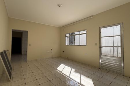 Sala de casa para alugar com 2 quartos, 300m² em Jardim Santa Paula, Guarulhos