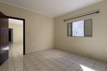 Quarto 1 de casa para alugar com 2 quartos, 300m² em Jardim Santa Paula, Guarulhos