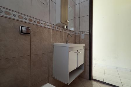 Casa para alugar com 300m², 2 quartos e 4 vagas Casa para alugar com 300m², 2 quartos e 4 vagasBanheiro