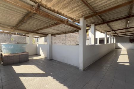 Casa para alugar com 300m², 2 quartos e 4 vagas Casa para alugar com 300m², 2 quartos e 4 vagasÁrea externa