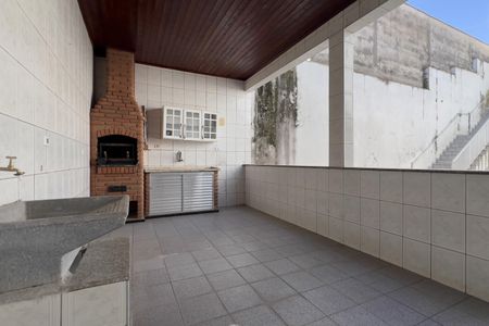 Casa para alugar com 300m², 2 quartos e 4 vagas Casa para alugar com 300m², 2 quartos e 4 vagasÁrea de Serviço e Churrasqueira
