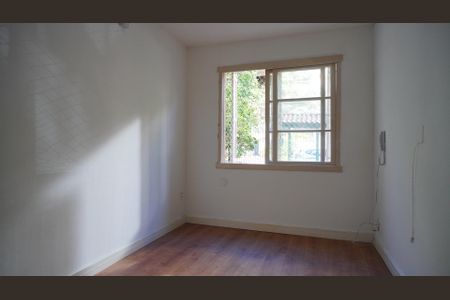 Sala  de apartamento à venda com 1 quarto, 40m² em Mont’serrat, Porto Alegre
