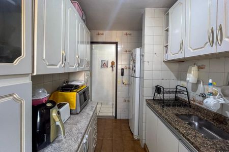 Apartamento à venda com 55m², 2 quartos e 1 vaga Apartamento à venda com 55m², 2 quartos e 1 vagaCozinha