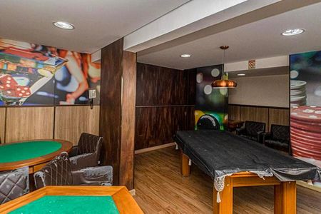 Apartamento à venda com 55m², 2 quartos e 1 vaga Apartamento à venda com 55m², 2 quartos e 1 vagaSala de Jogos