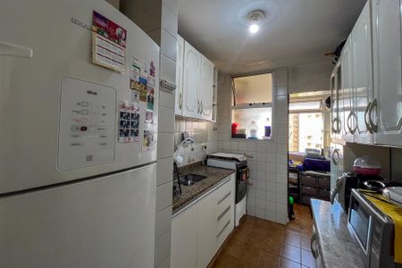 Cozinha de apartamento à venda com 2 quartos, 55m² em Jardim Celeste, São Paulo