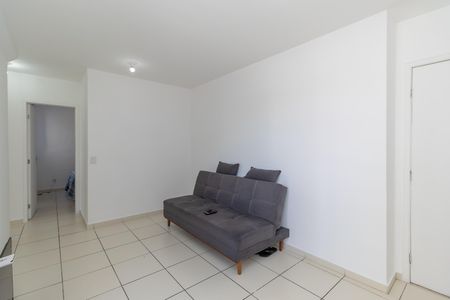 Sala de apartamento para alugar com 2 quartos, 52m² em Jardim Guanabara, Belo Horizonte