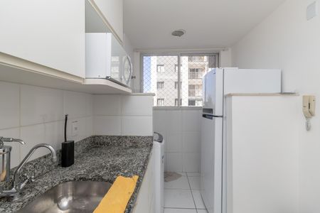 Apartamento para alugar com 52m², 2 quartos e 1 vaga Apartamento para alugar com 52m², 2 quartos e 1 vagaCozinha e Área de Serviço