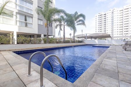 Apartamento para alugar com 52m², 2 quartos e 1 vaga Apartamento para alugar com 52m², 2 quartos e 1 vagaÁrea comum - Piscina