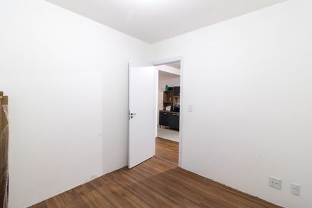 Quarto 1 de apartamento para alugar com 2 quartos, 45m² em Agronomia, Porto Alegre
