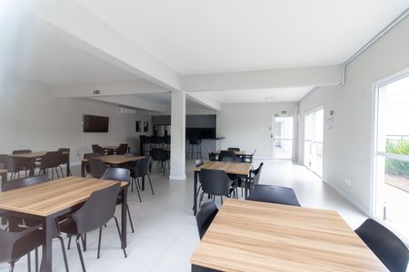 Apartamento para alugar com 45m², 2 quartos e sem vaga Apartamento para alugar com 45m², 2 quartos e sem vagaÁrea comum - Salão de festas