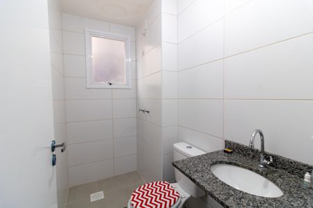 Apartamento para alugar com 45m², 2 quartos e sem vaga Apartamento para alugar com 45m², 2 quartos e sem vagaBanheiro