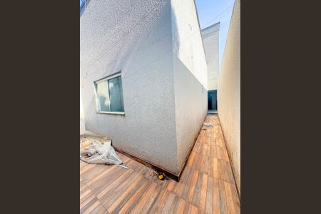 Casa à venda com 83m², 3 quartos e 2 vagas Casa à venda com 83m², 3 quartos e 2 vagasÁrea comum