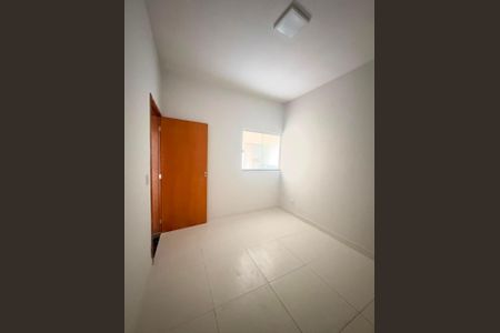 Casa à venda com 83m², 3 quartos e 2 vagas Casa à venda com 83m², 3 quartos e 2 vagasQuarto 3