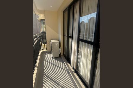 Apartamento à venda com 137m², 3 quartos e 3 vagas Apartamento à venda com 137m², 3 quartos e 3 vagasVaranda
