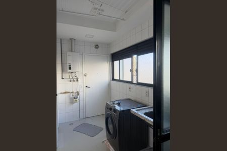 Apartamento à venda com 137m², 3 quartos e 3 vagas Apartamento à venda com 137m², 3 quartos e 3 vagasÁrea de Serviço