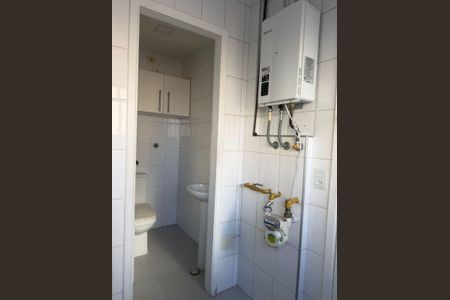Apartamento à venda com 137m², 3 quartos e 3 vagas Apartamento à venda com 137m², 3 quartos e 3 vagasÁrea de Serviço