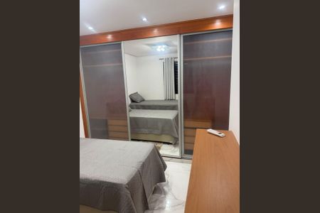 Apartamento à venda com 137m², 3 quartos e 3 vagas Apartamento à venda com 137m², 3 quartos e 3 vagasSuíte