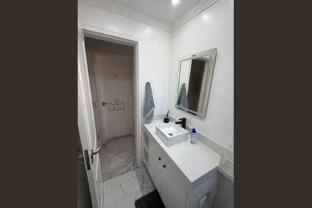 Apartamento à venda com 137m², 3 quartos e 3 vagas Apartamento à venda com 137m², 3 quartos e 3 vagasBanheiro