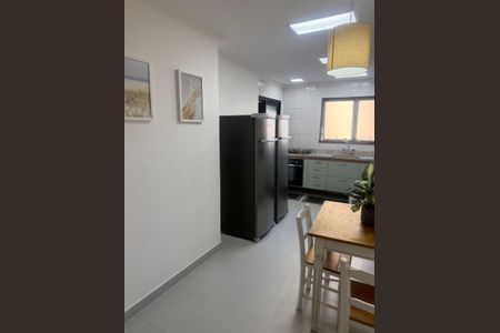 Apartamento à venda com 137m², 3 quartos e 3 vagas Apartamento à venda com 137m², 3 quartos e 3 vagasCozinha