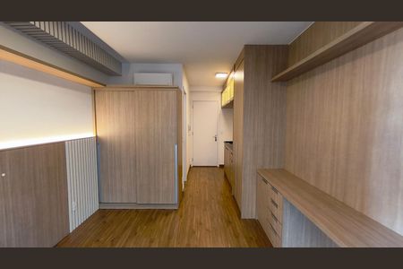 Sala de kitnet/studio à venda com 1 quarto, 24m² em Chácara Klabin, São Paulo