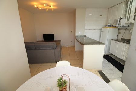 Sala de apartamento para alugar com 3 quartos, 65m² em Monte Castelo, São José dos Campos