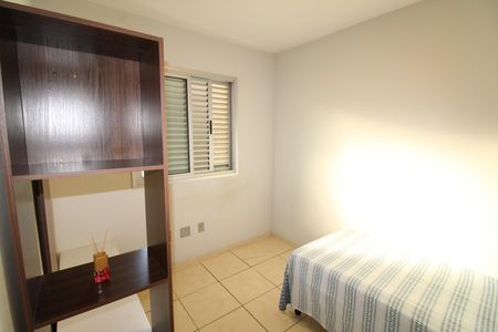 Apartamento para alugar com 65m², 3 quartos e 1 vagaQuarto 2