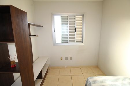Apartamento para alugar com 65m², 3 quartos e 1 vagaQuarto 2
