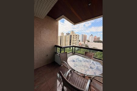 Apartamento para alugar com 280m², 4 quartos e 3 vagasSacada principal