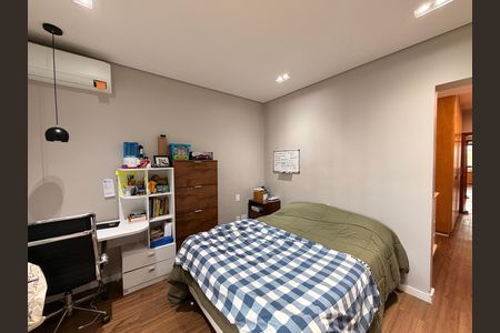Apartamento para alugar com 280m², 4 quartos e 3 vagasSuíte 1