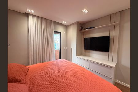 Apartamento para alugar com 280m², 4 quartos e 3 vagasSuíte 2 