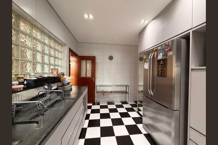 Apartamento para alugar com 280m², 4 quartos e 3 vagasCozinha