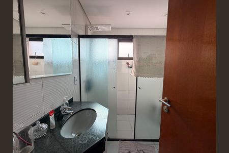 Apartamento para alugar com 280m², 4 quartos e 3 vagasBanheiro da Suíte 3