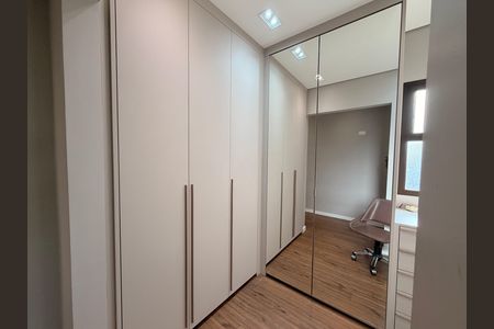 Apartamento para alugar com 280m², 4 quartos e 3 vagasSuíte 2 - Closet