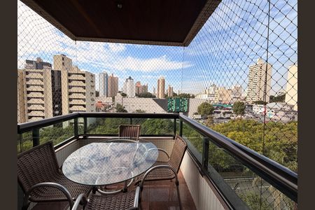 Apartamento para alugar com 280m², 4 quartos e 3 vagasSacada principal