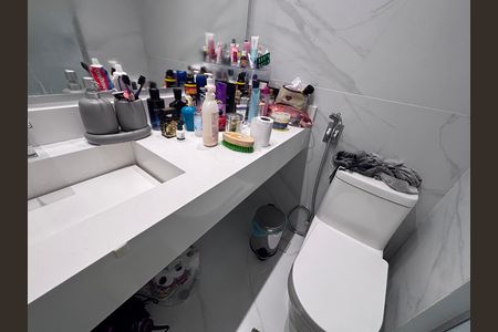 Apartamento à venda com 83m², 3 quartos e 1 vagaBanheiro do Quarto 1