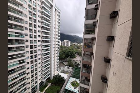 Apartamento à venda com 83m², 3 quartos e 1 vagaVaranda