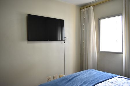 Apartamento à venda com 160m², 4 quartos e 2 vagasQuarto 2