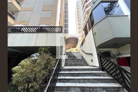 Apartamento à venda com 160m², 4 quartos e 2 vagas Apartamento à venda com 160m², 4 quartos e 2 vagasÁrea comum