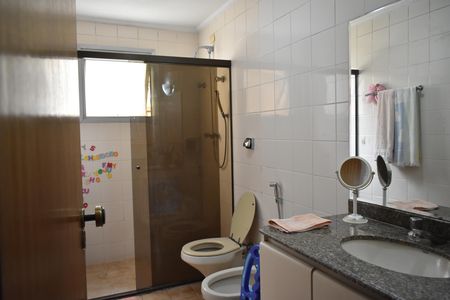 Apartamento à venda com 160m², 4 quartos e 2 vagasBanheiro 2