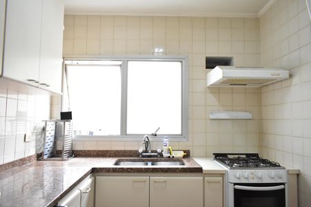 Apartamento à venda com 160m², 4 quartos e 2 vagasCozinha