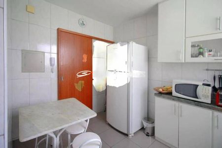 Apartamento à venda com 170m², 4 quartos e 2 vagas