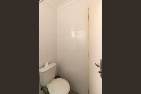 Casa de condomínio à venda com 122m², 3 quartos e 2 vagas Casa de condomínio à venda com 122m², 3 quartos e 2 vagasBanheiro Social