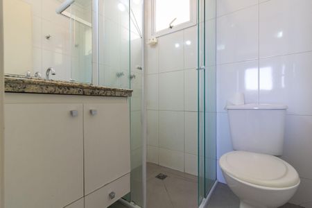 Casa de condomínio à venda com 122m², 3 quartos e 2 vagas Casa de condomínio à venda com 122m², 3 quartos e 2 vagasBanheiro Suíte