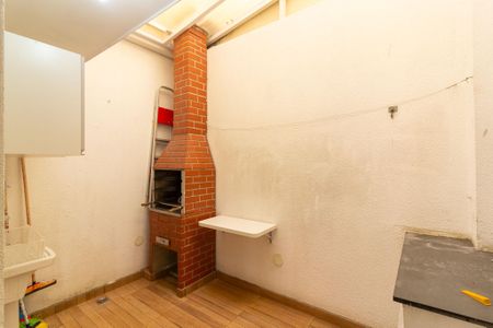 Casa de condomínio à venda com 122m², 3 quartos e 2 vagas Casa de condomínio à venda com 122m², 3 quartos e 2 vagasÁrea de Serviço