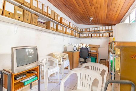 Casa à venda com 271m², 5 quartos e 2 vagas