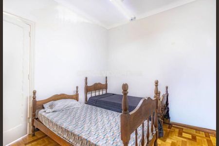Casa à venda com 5 quartos, 271m² em Funcionários, Belo Horizonte