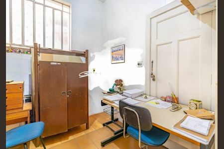 Casa à venda com 271m², 5 quartos e 2 vagas