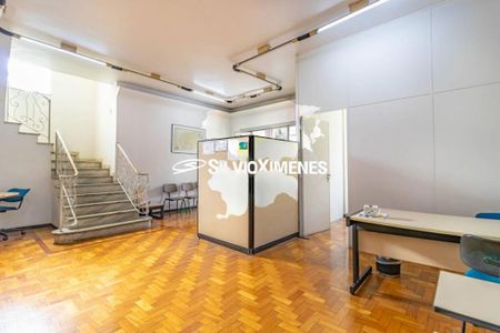 Casa à venda com 271m², 5 quartos e 2 vagas