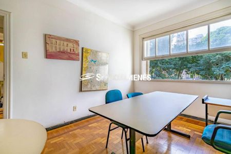 Casa à venda com 271m², 5 quartos e 2 vagas